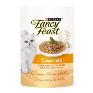 Racão Úmida Purina Fancy Feast Sachê Casserole com Frango e Peru para Gatos Adultos 85 G - 6 UN